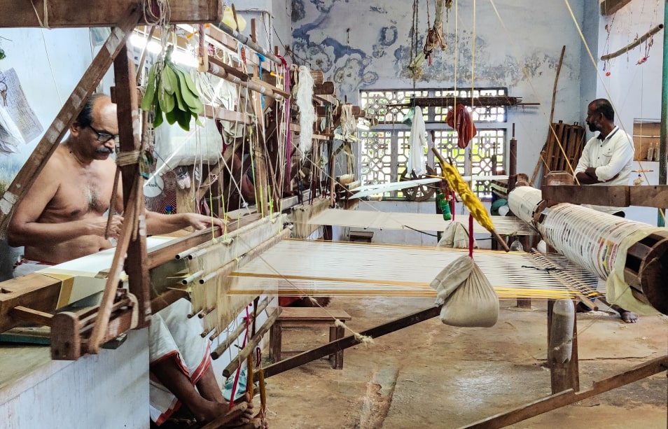 local traditions and attractions in thrissur